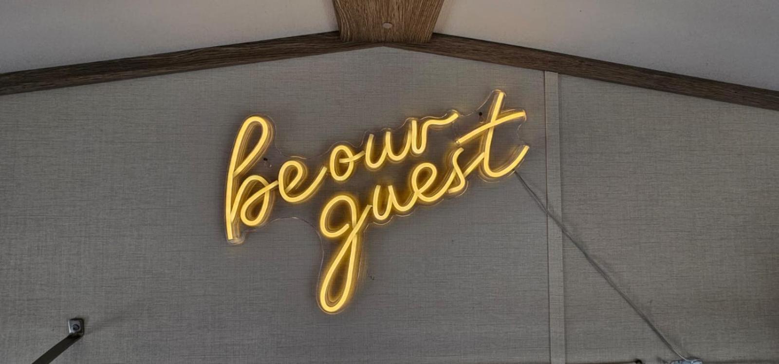 Be Our Guest Hotel Cresswell  Luaran gambar
